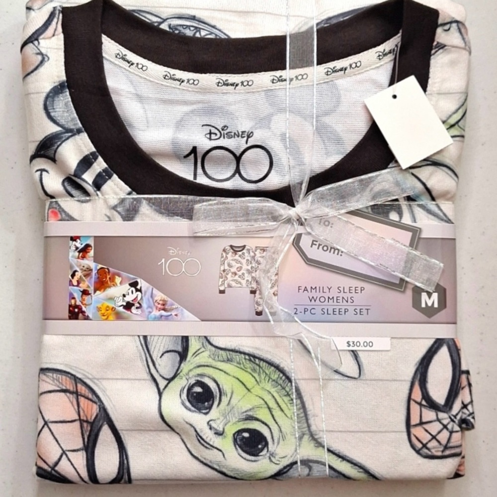 Disney 100 Character Mash-Up 2pc Women’s Pajama Set Mickey Stitch Yoda New!
